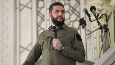 صورة نيويورك تايمز: تحوّلُ مُقاتل.. هل يستطيع أحمد الشرع أن يغيّر سوريا كما غيّر نفسه؟